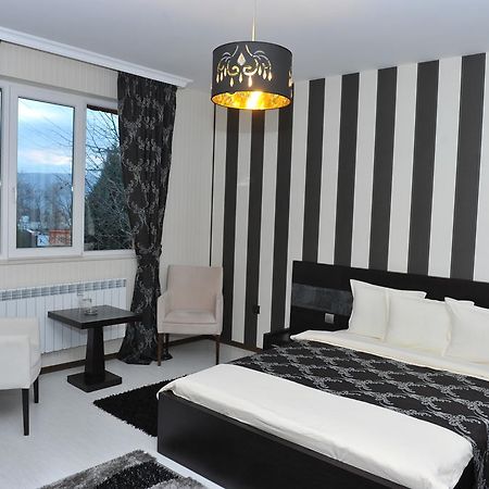 Eros Motel Sandanski Eksteriør bilde